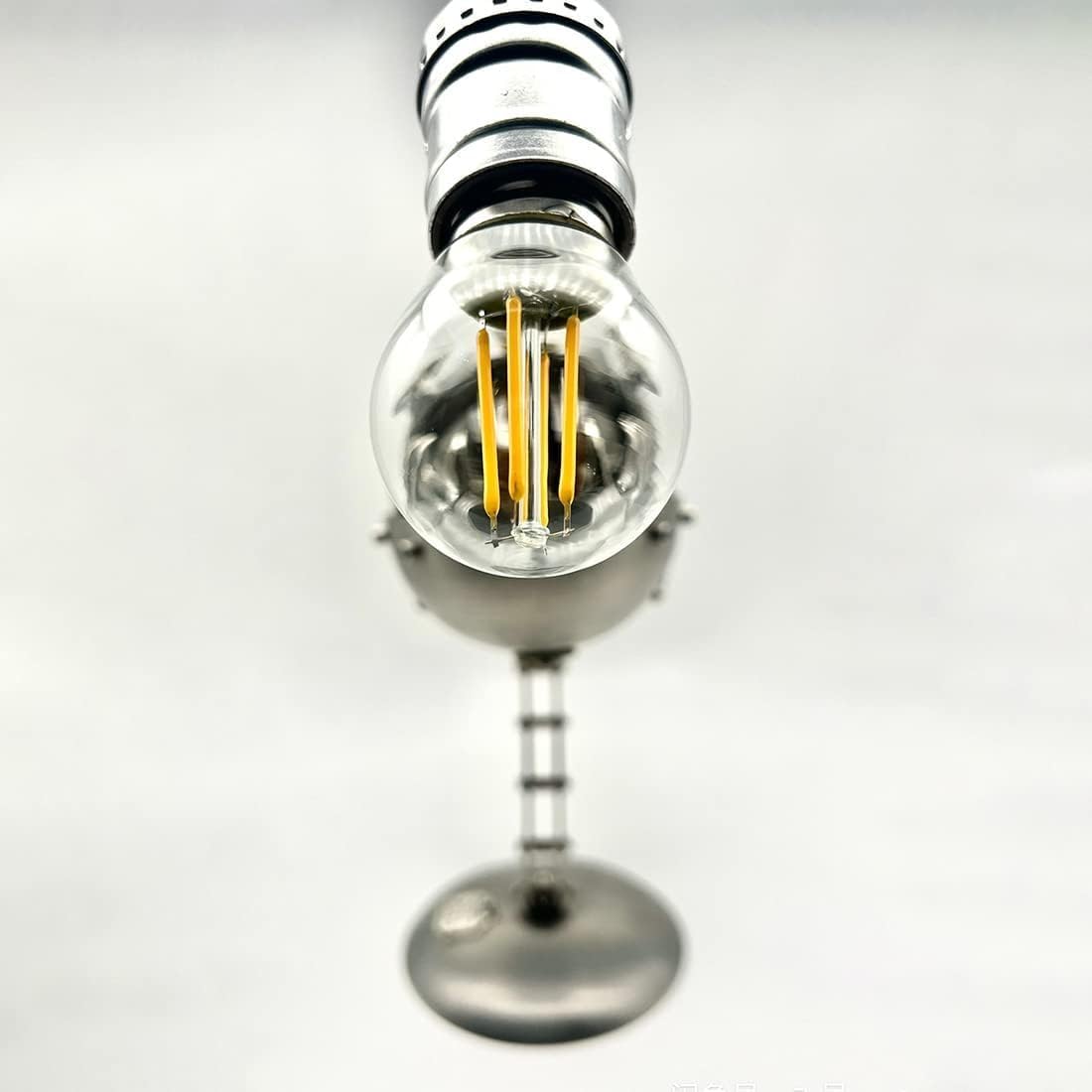 Rompecabezas de metal 3D, kit de manualidades para manualidades, modelo de lámpara de escritorio de pez pescador de metal 3D, para aliviar el estrés