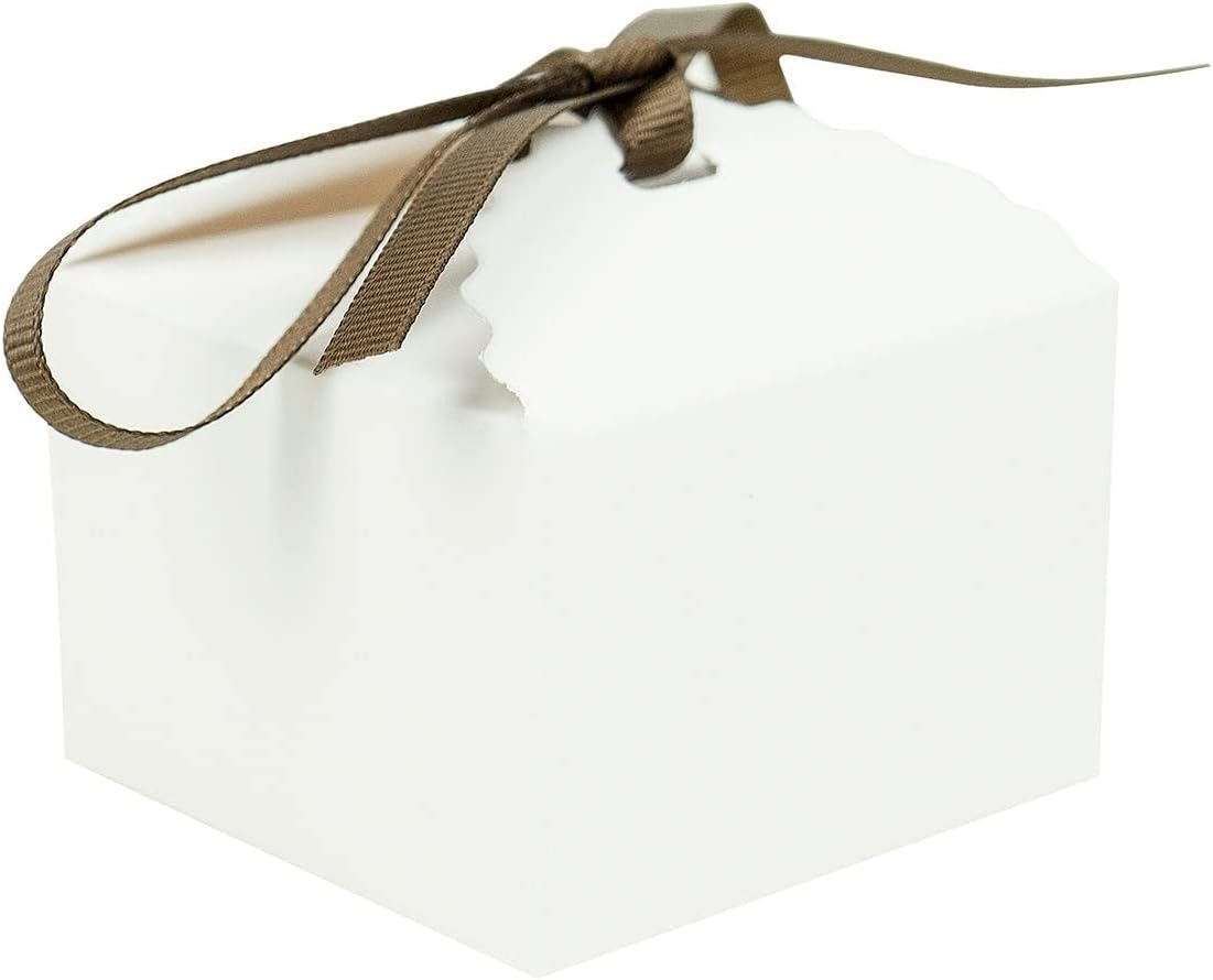 Efavormart – Paquete de 25 cajas de regalo con borde festoneado blanco, cajas de regalo de dulces para fiesta de boda con cintas de grogrén – 2.5 x