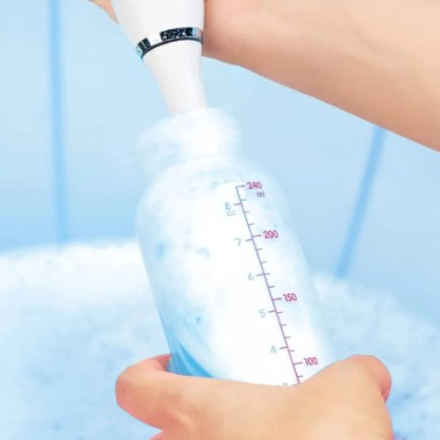 Cepillo eléctrico para biberón, juego de limpiador de botellas impermeable con 2 cabezales de cepillo USB recargable de silicona para botellas para