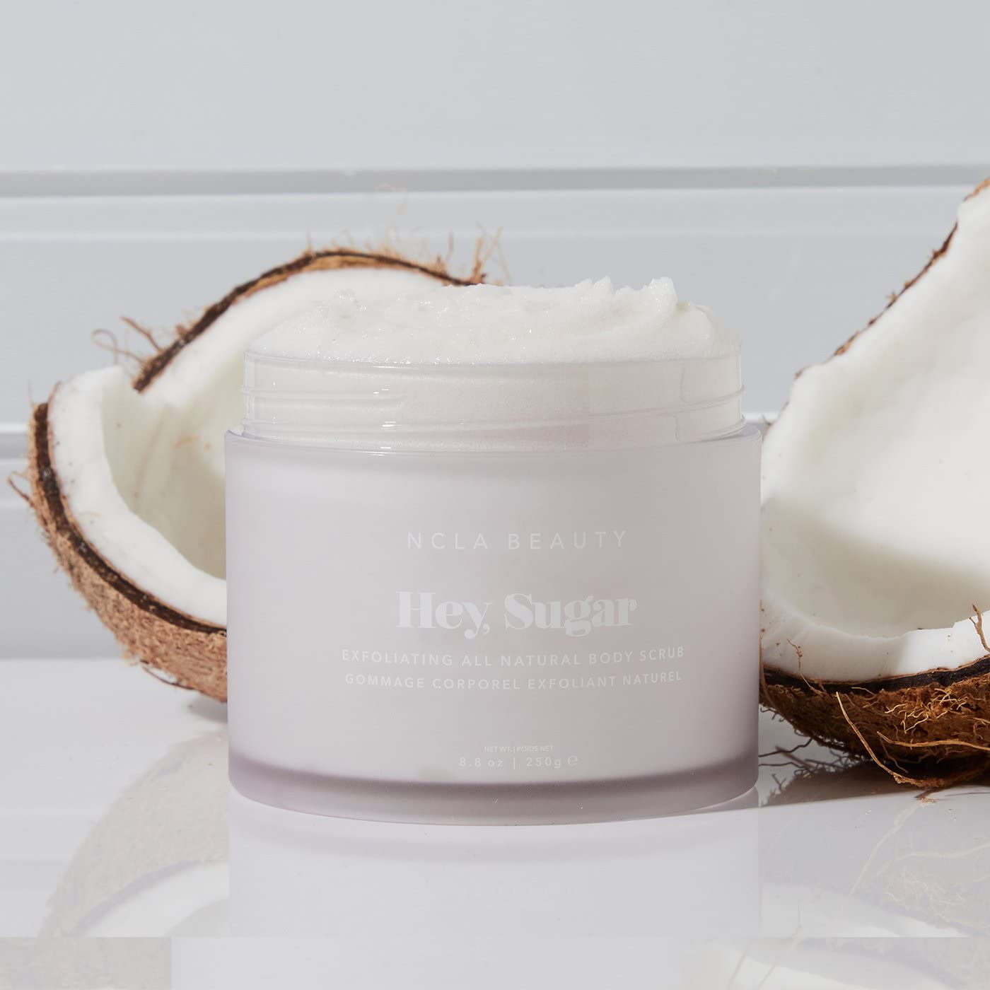 NCLA – Hey, Sugar Natural Body Scrub  Belleza limpia, natural, no tóxica (coco)