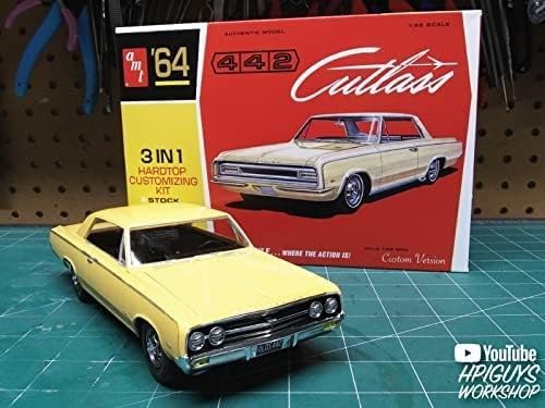 AMT 1964 Olds Cutlass 442 Hardtop 125 Kit de modelo, color de fábrica