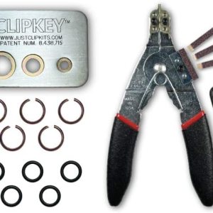 Kit de herramientas, contiene 1 alicates de anillo a presión, 1 llave de clip patentada y clips Milwaukee de 38 pulgadas – Fabricado en los Estados Kit de herramientas, contiene 1 alicates de anillo a presión, 1 llave de clip patentada y clips Milwaukee de 38 pulgadas – Fabricado en los Estados