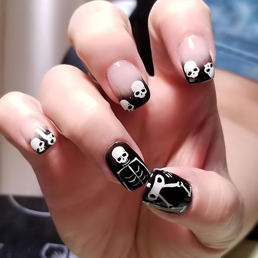Uñas postizas negras de Halloween, uñas cortas cuadradas a presión, uñas postizas de calavera de cobertura completa, uñas acrílicas artificiales con