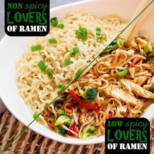 Paquete variado de ramen. Caja de fideos instantáneos con galletas de la fortuna y palillos – Nong Shim, Nissin, Samyang, Mama, Acecook, Kung-Fu,