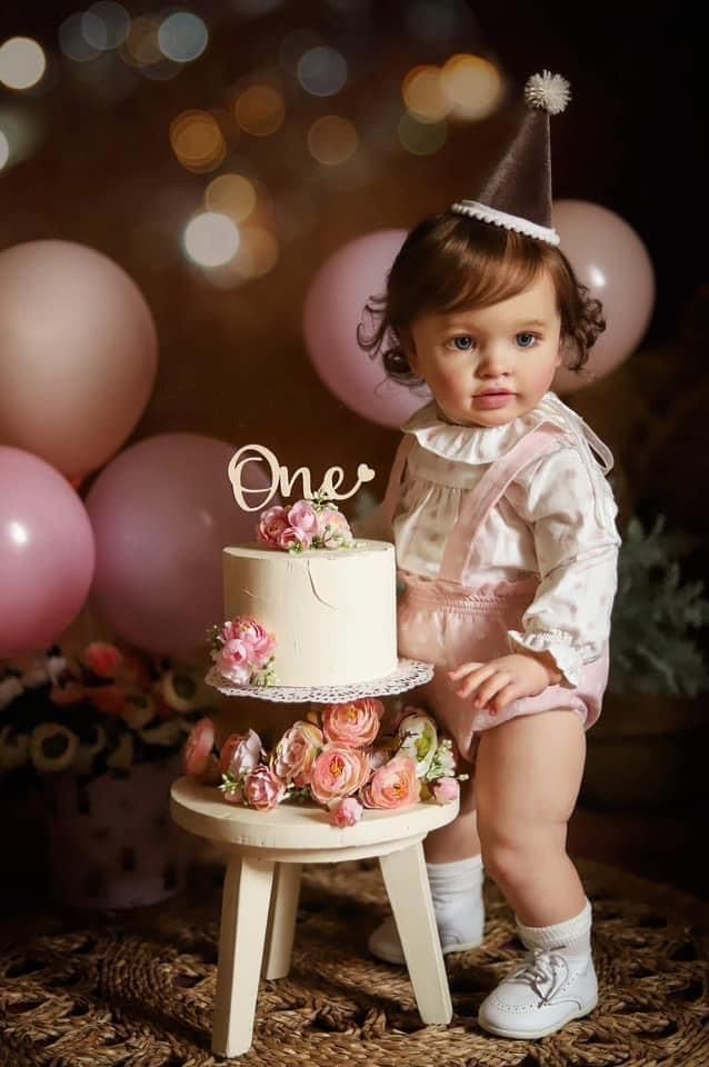 iCradle Muñeca de bebé Reborn de 26 pulgadas, muñeca de princesa recién nacida, realista, de vinilo suave, de aspecto real, muñeca de bebé recién