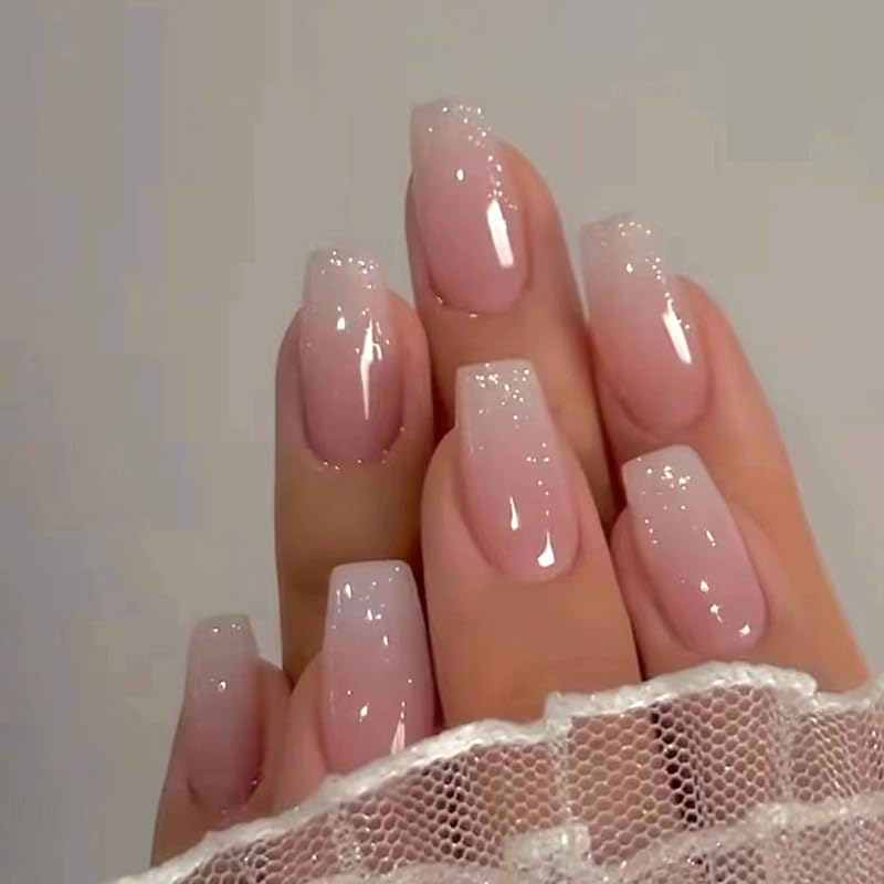 Uñas postizas rosadas a presión de longitud media, uñas postizas de ataúd con diseños de brillantina, uñas acrílicas nude, uñas con pegamento