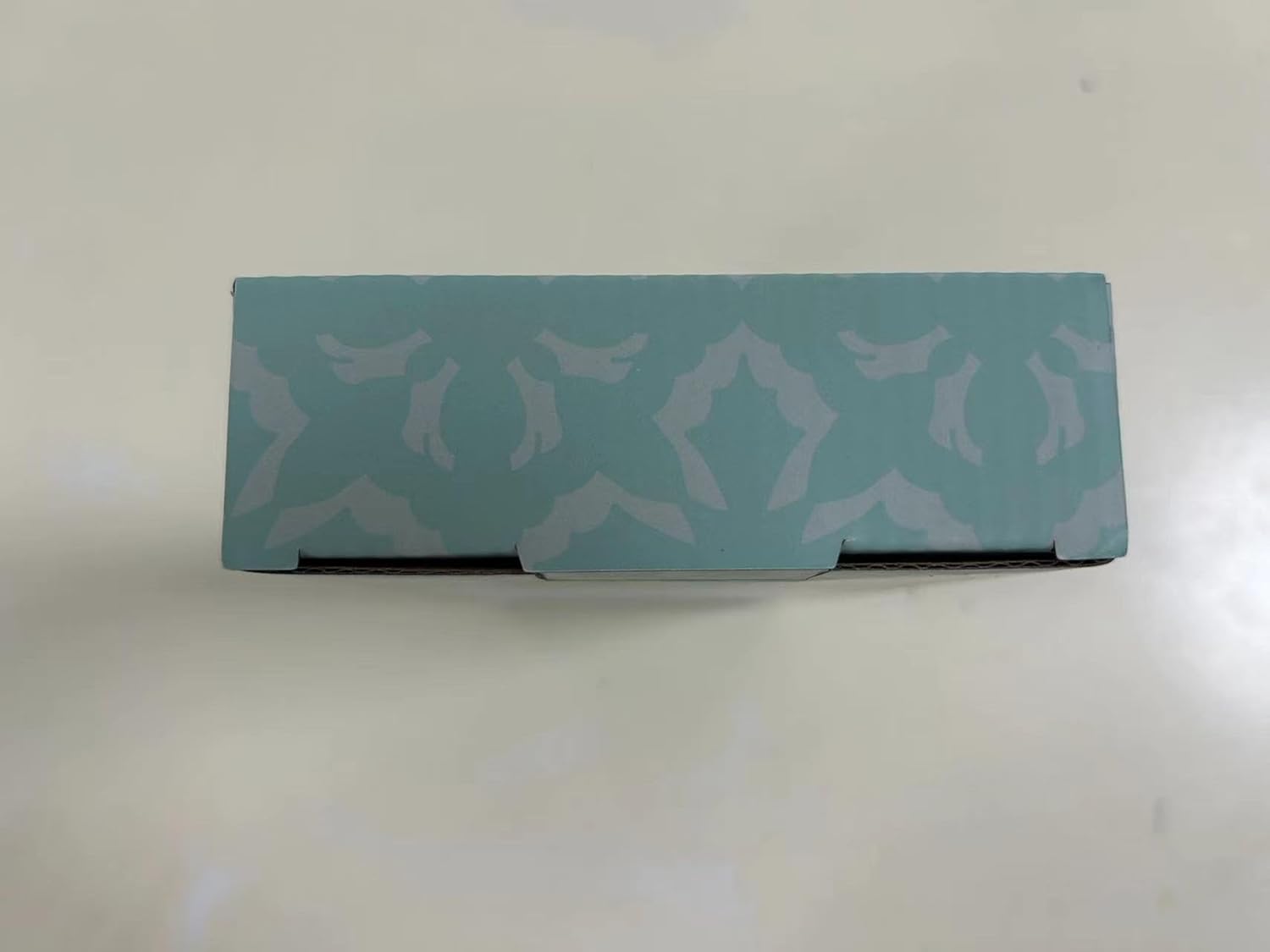 Fanna Velas cónicas sin llama con temporizador, funciona con pilas, velas LED con acabado de cera real, control remoto y pilas incluidas, juego de 4