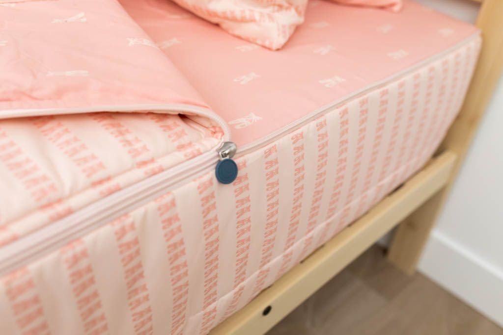 Beddy’s Nod & Winks – Juego de ropa de cama para niños, tamaño individual, Twinkle Toes, juego de 3 piezas rosa con funda de colchón con cremallera,
