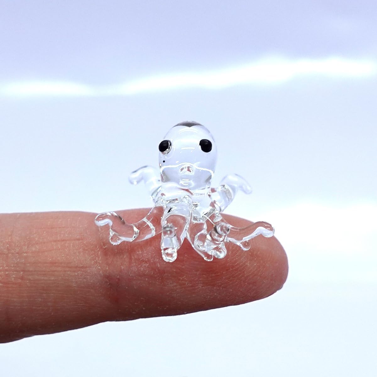 Sansukjai Figuras pequeñas de pulpo, vidrio soplado a mano, animales, regalo coleccionable para decoración del hogar (líquido transparente)