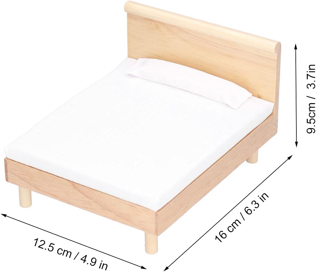 Cama doble para casa de muñecas, marco de madera, muebles en miniatura de roble, accesorios de decoración de casa de muñecas con almohada decorativa