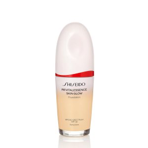 Shiseido RevitalEssence Skin Glow Foundation SPF 30  Construible, cobertura media  Hidratación 24 horas y uso de 12 horas  Resistente a la Shiseido RevitalEssence Skin Glow Foundation SPF 30  Construible, cobertura media  Hidratación 24 horas y uso de 12 horas  Resistente a la