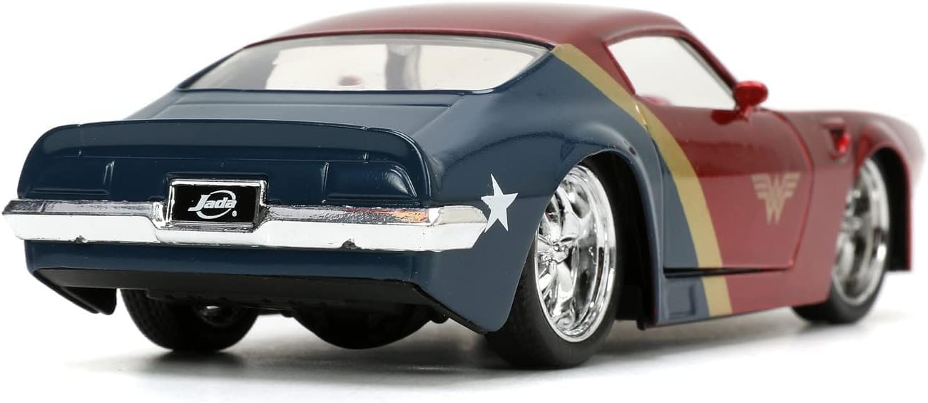 Jada Toys 253253009, DC Comics Wonder Woman with 1972 Pontiac Firebird, DC Comics Wonder Woman Metal Figure and Her 1972 Pontiac Firebird with