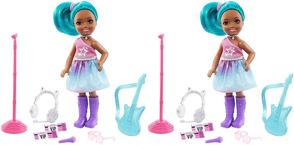 Barbie Chelsea Can Be Playset con muñeca Chelsea Rockstar Brunette (6 pulgadas), guitarra, micrófono, auriculares, 2 entradas VIP, gafas en forma de