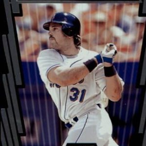 2000 Topps Stadium Club Bats of Brilliance Die Cuts Baseball Card #BB7 Mike Piazza 2000 Topps Stadium Club Bats of Brilliance Die Cuts Baseball Card #BB7 Mike Piazza