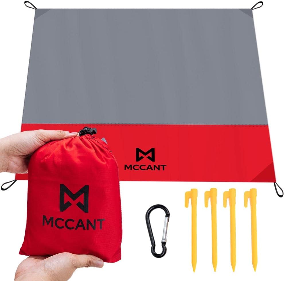 MCCANT Manta de bolsillo para playa, 84 x 84 pulgadas, manta de playa de nailon extrasuave sin arena, manta de picnic impermeable con 4 estacas y