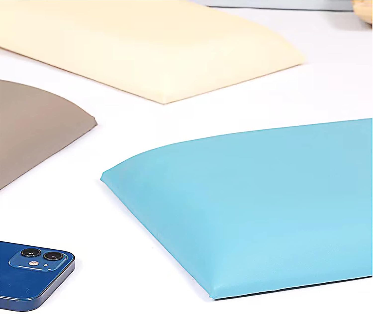 Acolchado de pared 3D anticolisión para niños, paneles de pared tapizados para despegar y pegar, cabecera Queen, protección decorativa para sala de