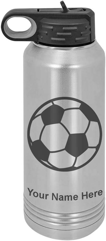 LaserGram Botella de agua de doble pared con tapa abatible de 40 onzas con pajilla, pelota de fútbol, grabado personalizado incluido (acero