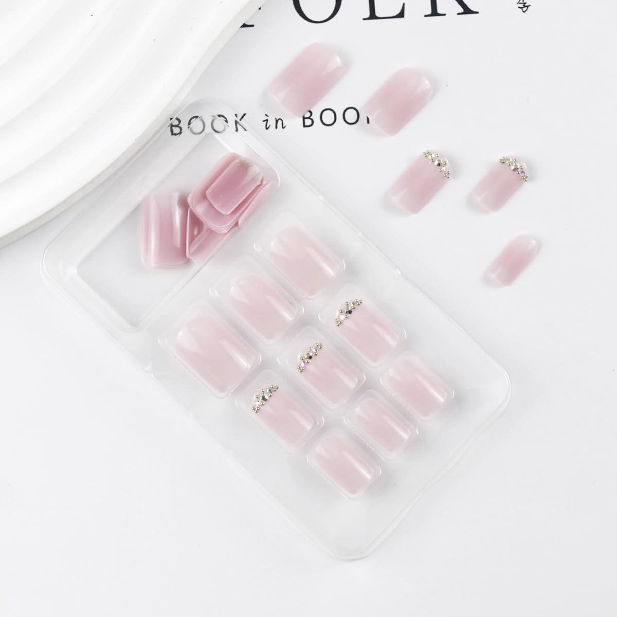 Kit de uñas postizas acrílicas cortas a presión con pegamento, diseño de purpurina de flores, uñas a presión de otoño de ajuste natural, 24