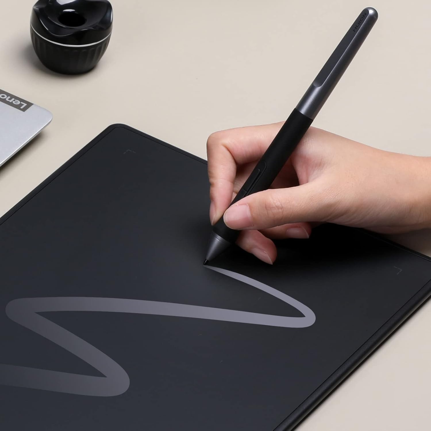 Lápiz capacitivo HUION PW110 sin batería 2023 para HUION Inspiroy 2 SML, Kamvas 121316, Kamvas 2224 Series, Kamvas Pro 13 (2.5K) Pro 16 (2.5K),