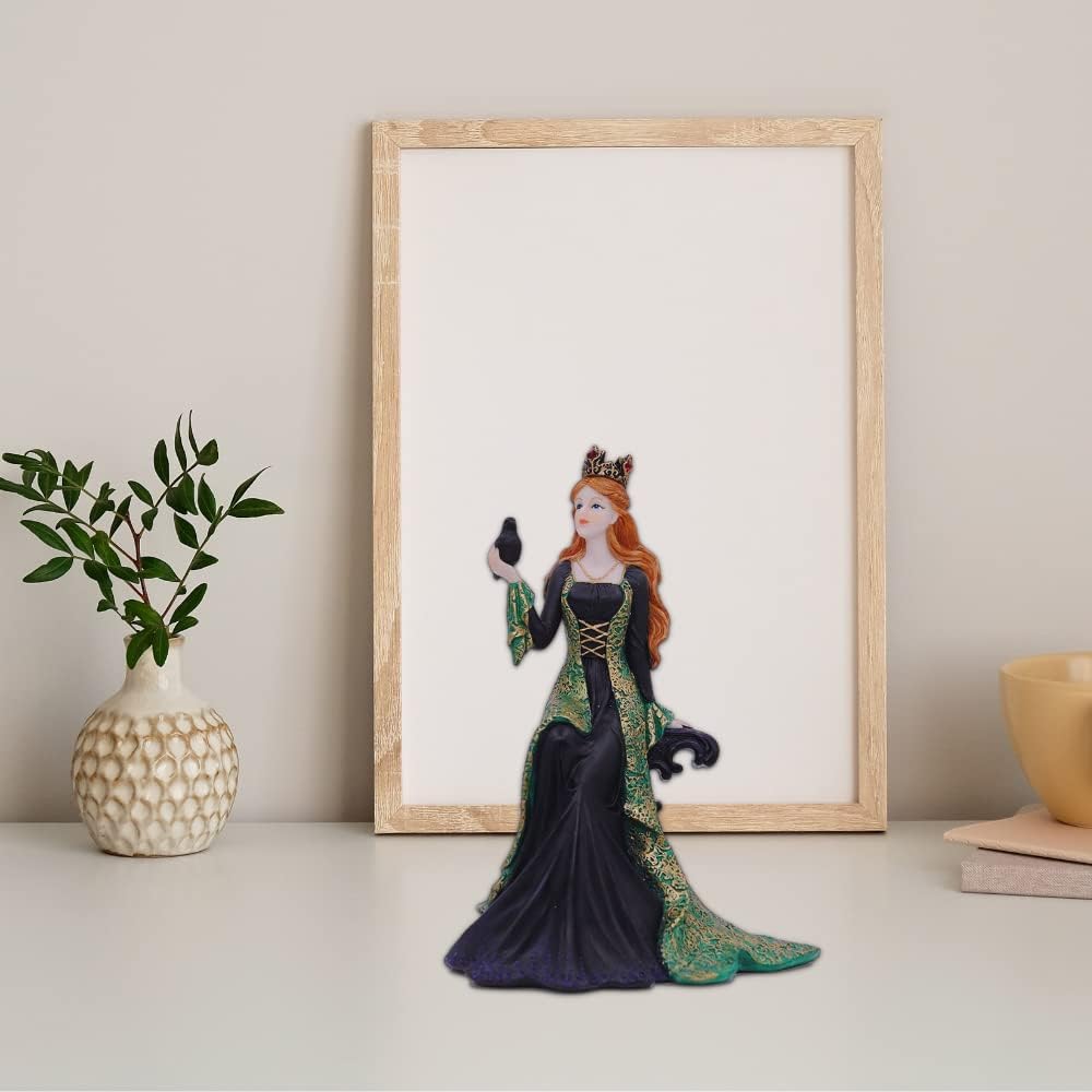 Comfy Hour Irish Princess Collection – Vestido verde Queen de 7 pulgadas con figura de resina de cuervo para el día de San Patricio y colección