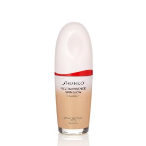 Shiseido RevitalEssence Skin Glow Foundation SPF 30  Construible, cobertura media  Hidratación 24 horas y uso de 12 horas  Resistente a la Shiseido RevitalEssence Skin Glow Foundation SPF 30  Construible, cobertura media  Hidratación 24 horas y uso de 12 horas  Resistente a la