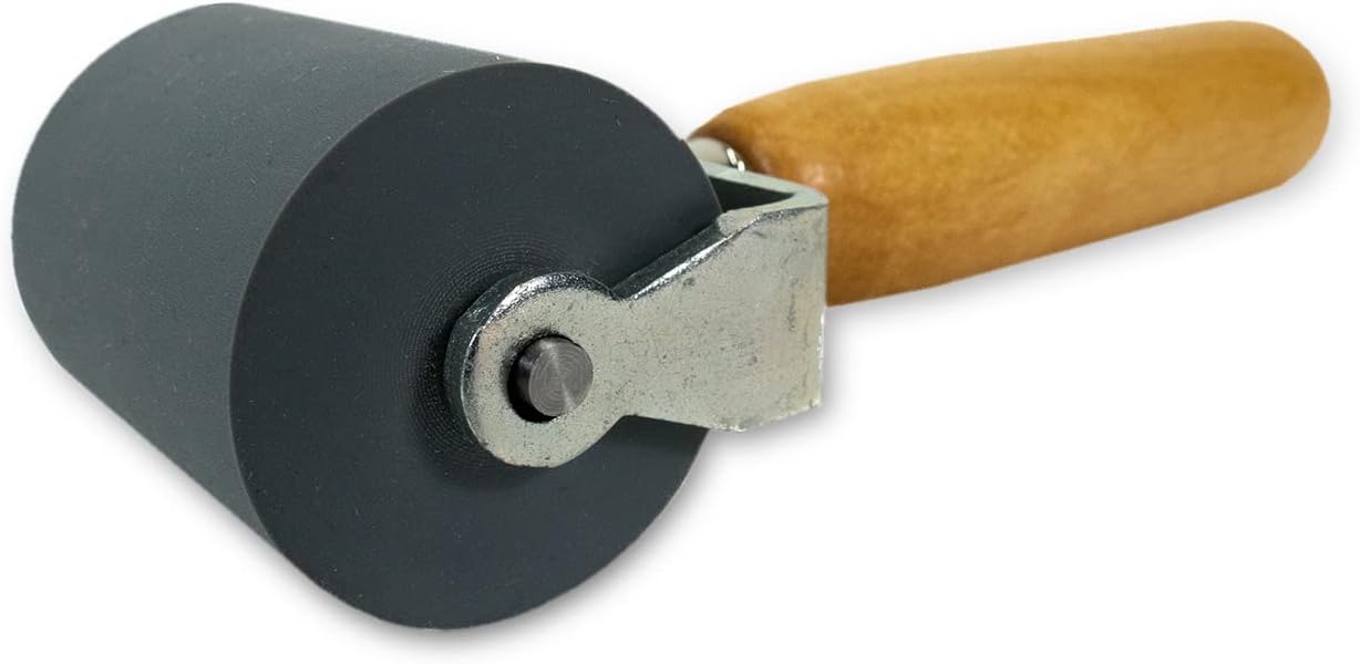 Dynamat 10455 18″ x 32″ x 0.067″ – Amortiguador de sonido autoadhesivo de grosor (9 hojas)  DYNAMAT 10007 Dyna-Roller Herramienta de instalación
