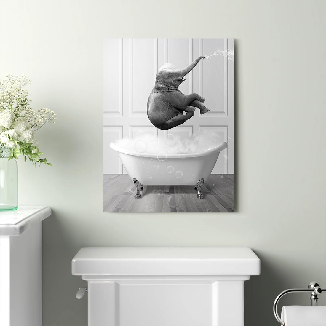DAZZLING BEAUTY Divertida decoración de baño, animales blancos y negros, arte de pared, lindos elefantes bebés, impresiones en lienzo para bañarse,