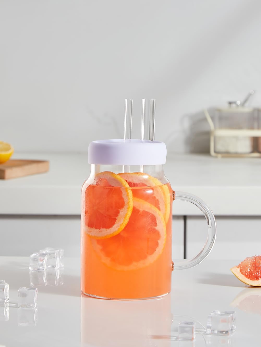 Sweejar Vasos para beber con tapa de silicona y popote de vidrio, taza de vidrio de 34 onzas con asa, taza de café helado, botella de agua de vidrio