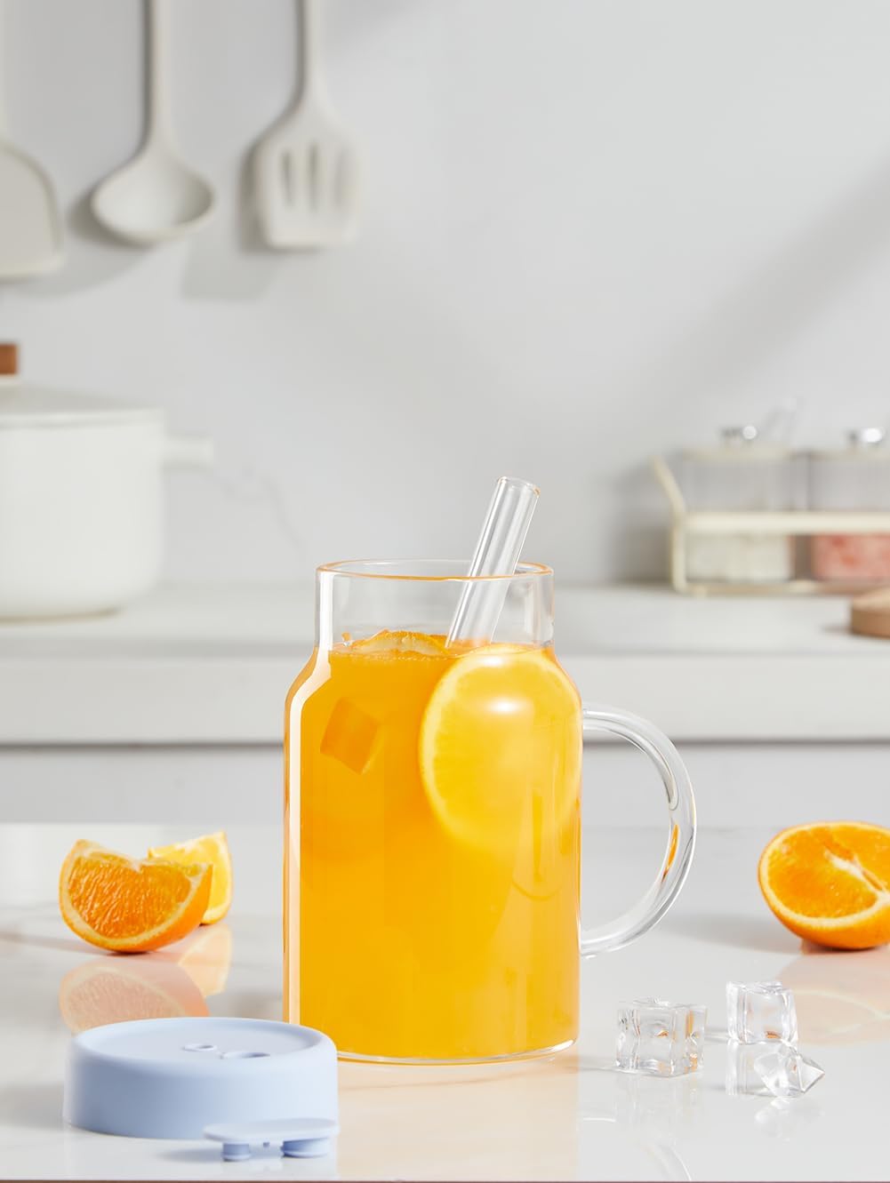 Sweejar Vasos para beber con tapa de silicona y popote de vidrio, taza de vidrio de 34 onzas con asa, taza de café helado, botella de agua de vidrio