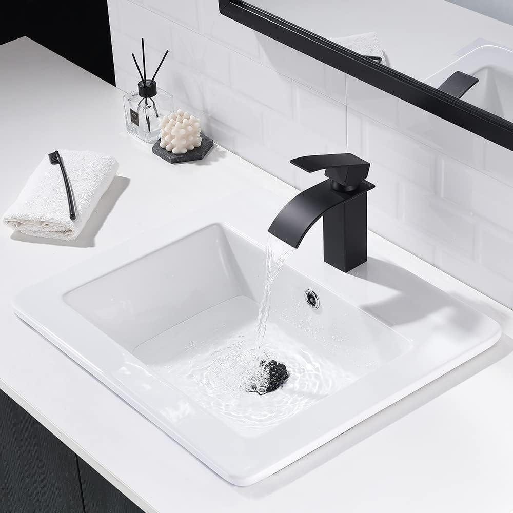 Fregadero de baño de 21 x 18 pulgadas, rectangular, color blanco, de porcelana, de cerámica, con grifo negro y desagüe desplegable