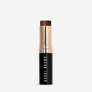 BOBBI BROWN Palo de base de piel Castaño fresco 0.31 onzas 0.32 oz tamaño completo BOBBI BROWN Palo de base de piel Castaño fresco 0.31 onzas 0.32 oz tamaño completo