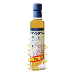 Aceite de oliva con infusión de ajo de Garcia de la Cruz, aceite de oliva orgánico español de primera calidad, de origen único, sin OMG y orgánico Aceite de oliva con infusión de ajo de Garcia de la Cruz, aceite de oliva orgánico español de primera calidad, de origen único, sin OMG y orgánico