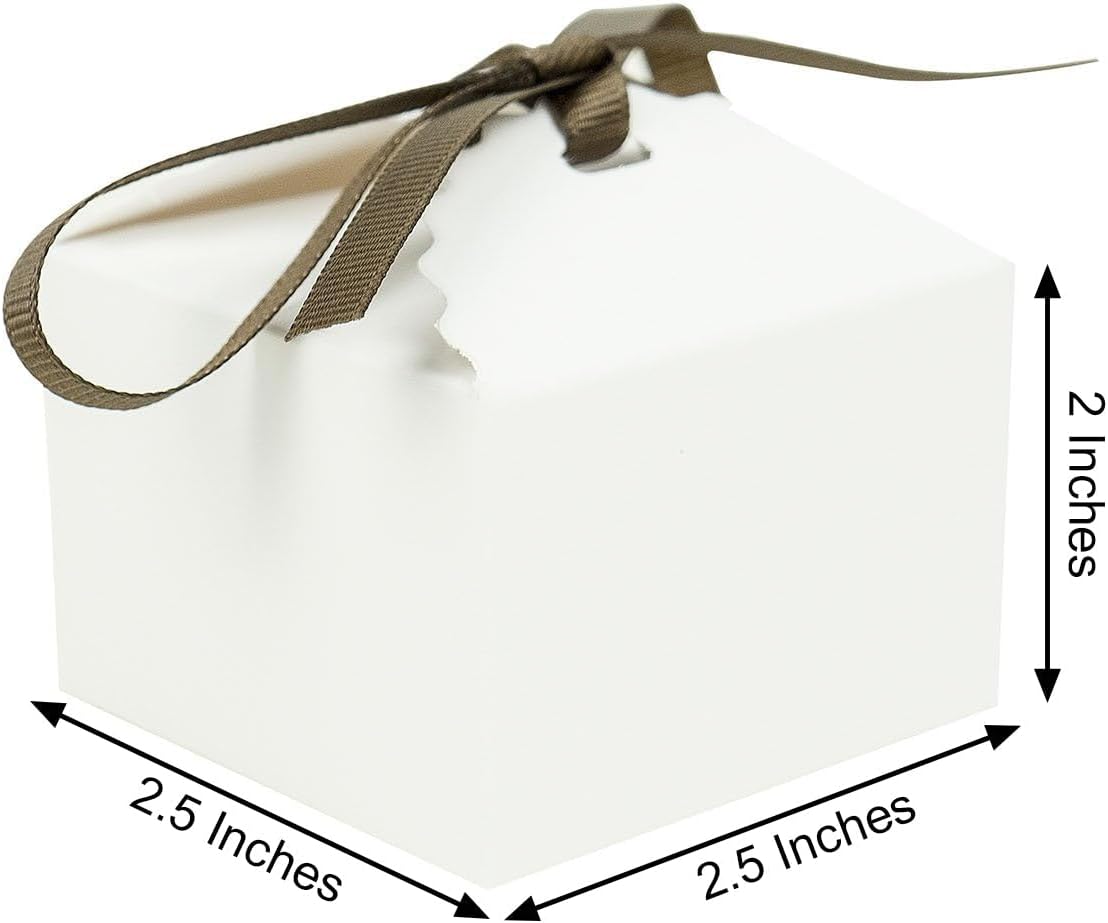 Efavormart – Paquete de 25 cajas de regalo con borde festoneado blanco, cajas de regalo de dulces para fiesta de boda con cintas de grogrén – 2.5 x
