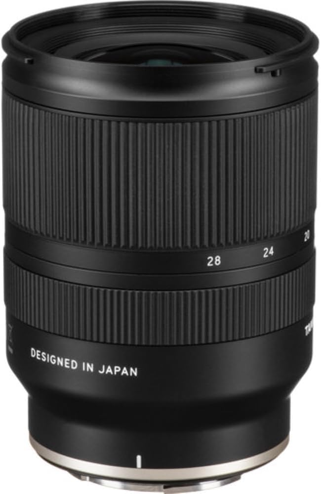 Tamron Lente RXD f2.8 Di III de 0.669-1.102 in para Sony E con filtro UV de 2.638 in + kit de limpieza + bolsa para lente + bolígrafo de limpieza +