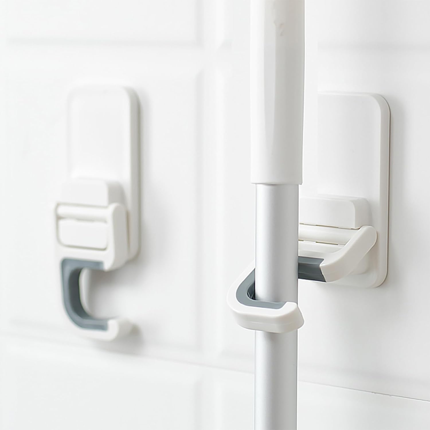 3 soportes para trapeador, soporte de escoba montado en la pared, agarradores de escoba y trapeador, autoadhesivo, sin perforaciones,