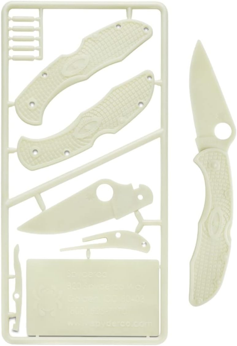Spyderco Delica – Juego de 4 cuchillos de plástico, brilla en la oscuridad y fácil personalización – PLKIT1