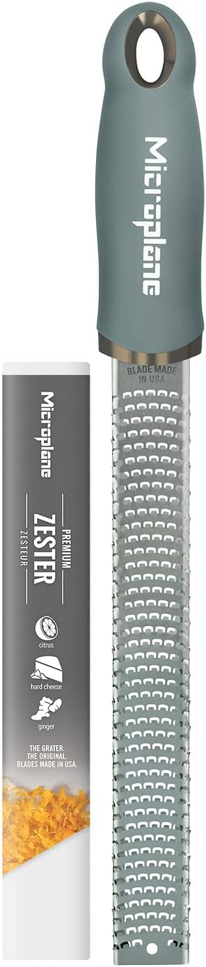 Premium Classic Zester – Verde eucalipto  Herramienta de limón Zester, queso duro y rallador de verduras  Para cítricos, queso parmesano, ajo,