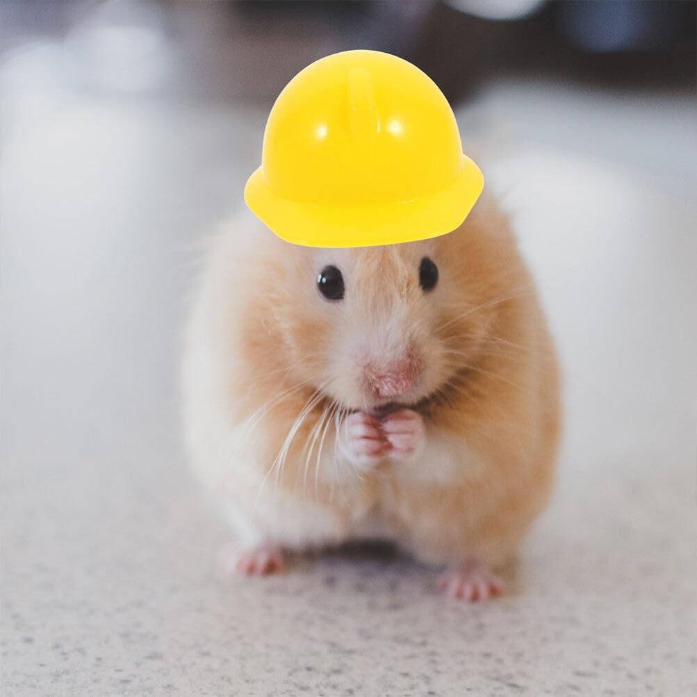Abaodam 10 unids Mini sombrero de construcción de plástico mini amarillo construcción fiesta Cap para fiesta accesorios muñeca Halloween Dress Up