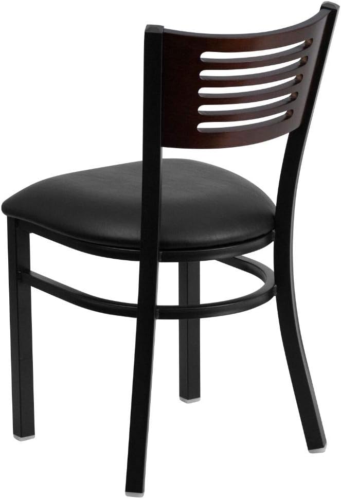 Flash Furniture HERCULES Series Silla de restaurante de metal con respaldo de listones negros, respaldo de madera de nogal, asiento de vinilo negro