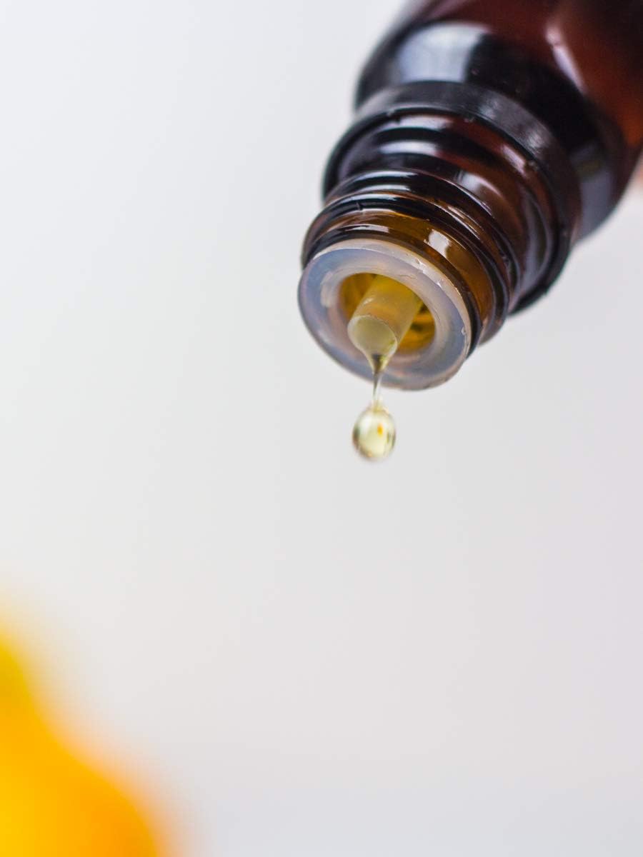 Frankie and Myrrh – Mezcla de aceites esenciales de aromaterapia con difusor de piedra de lava portátil, pachulí envejecido puro y benjuí,