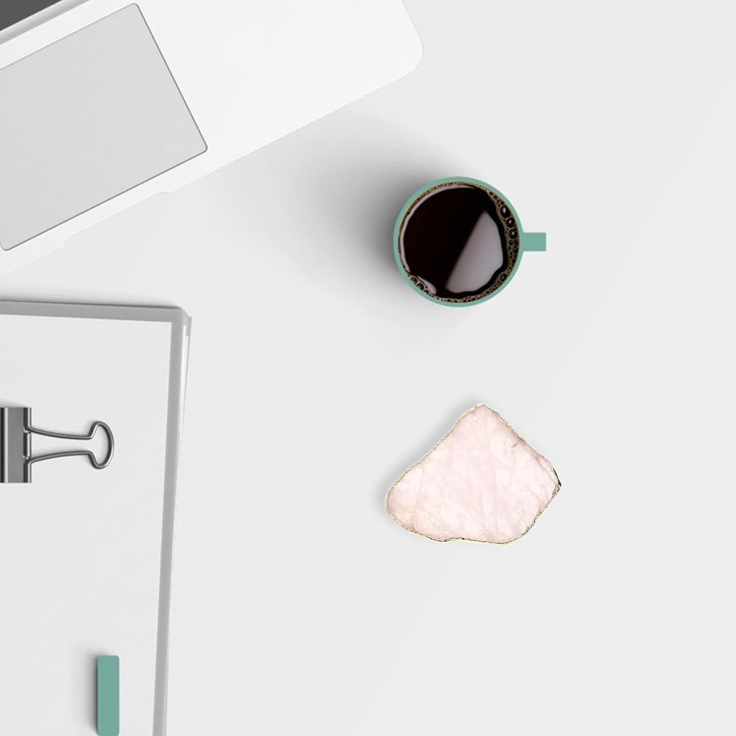 Luxshiny Posavasos de cuarzo rosa con ágata de cristal natural, geoda, rodajas de piedras preciosas irregulares para bar, bebidas, tapete para
