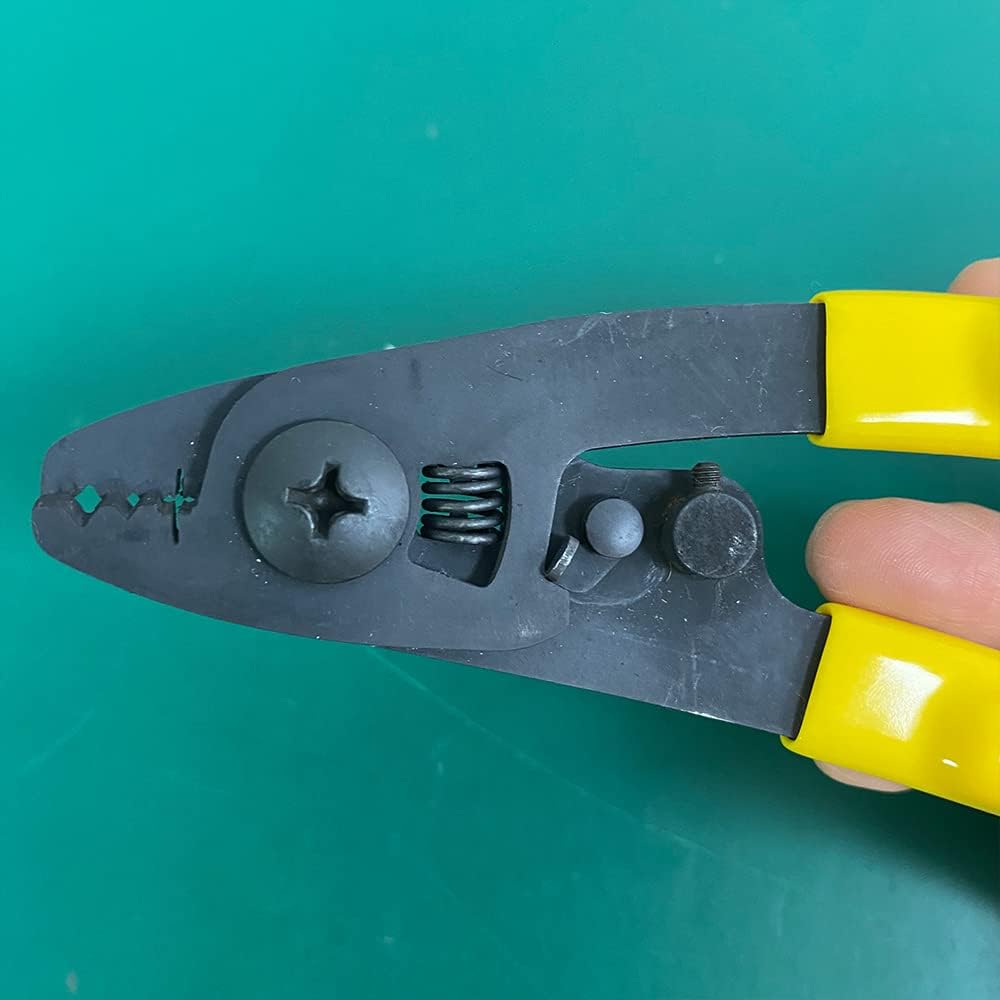 Acero inoxidable Three-port Fibra Stripper Alicates Pelacables de cuero FTTH Fibra Stripper Herramientas