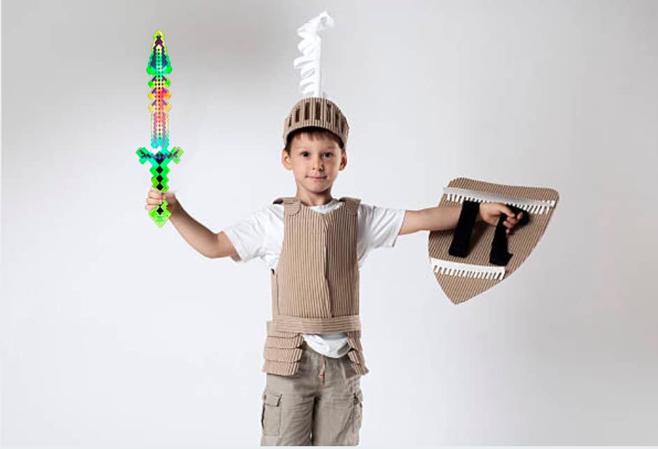 mushroomcase Espada de píxeles de diamante LED de 24 pulgadas con luz LED activada por movimiento y luces intermitentes, suministros de fiesta de