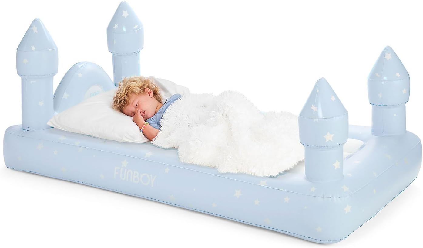 FUNBOY Cama y colchón de aire de viaje Blue Castle Sleepover para niños. Perfecto para fiestas de pijamas. Incluye bolsa de transporte, tamaño