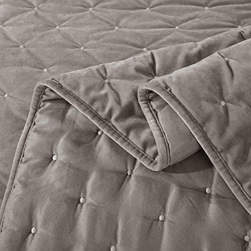 Tache 853 – Set de colcha, diseño aterciopelado, capitonado.