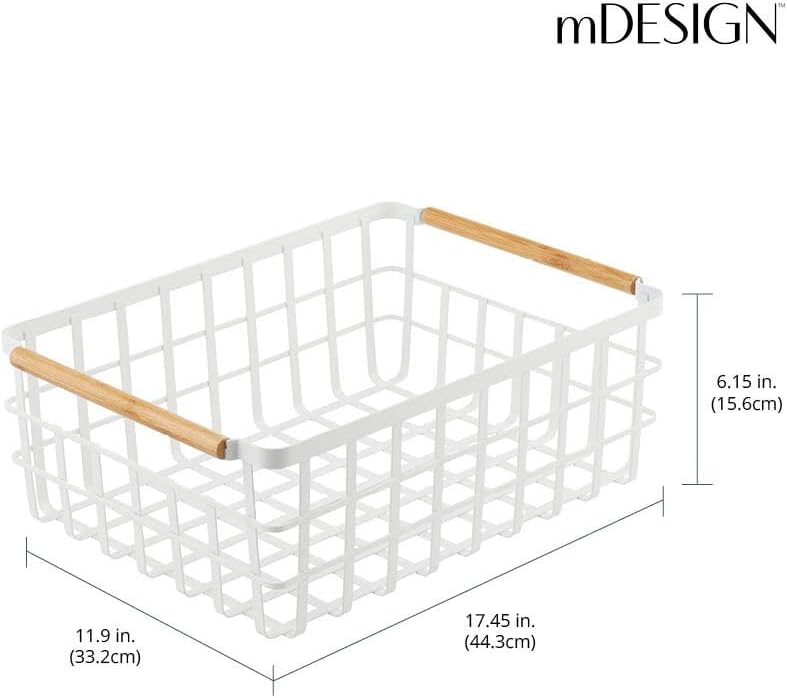 mDesign Cesta organizadora de almacenamiento de alambre de metal con asas de madera de bambú para despensa de cocina, contenedor rústico de granja
