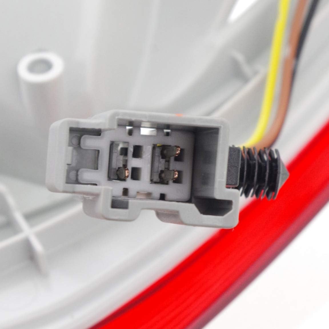 Garage-Pro Luz trasera para Ford Fiesta 14-17 RH Inner Assembly Sedan