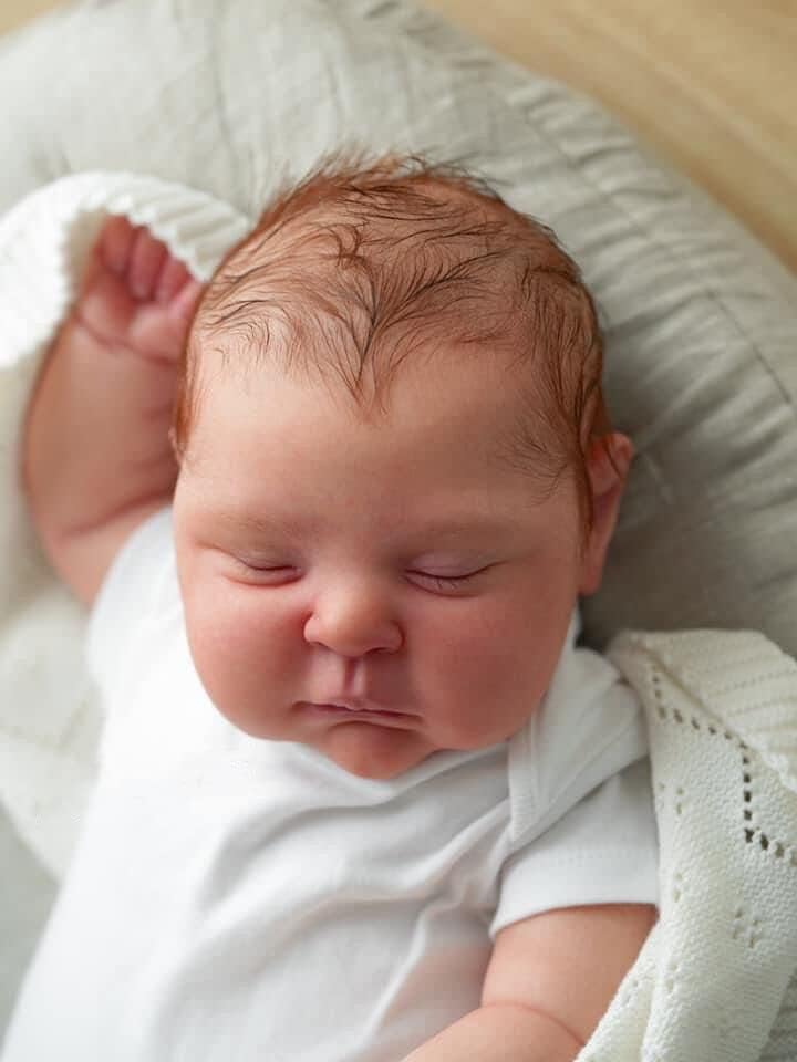 Pinky Reborn Muñecas de bebé de 20 pulgadas, muñeca de bebé recién nacida con cuerpo suave y pesado, aspecto de sonrisa real, muñeca realista recién