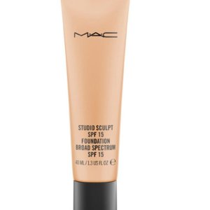 MAC FUNDACIÓN ESTUDIO SCULPT SPF 15 MAC FUNDACIÓN ESTUDIO SCULPT SPF 15