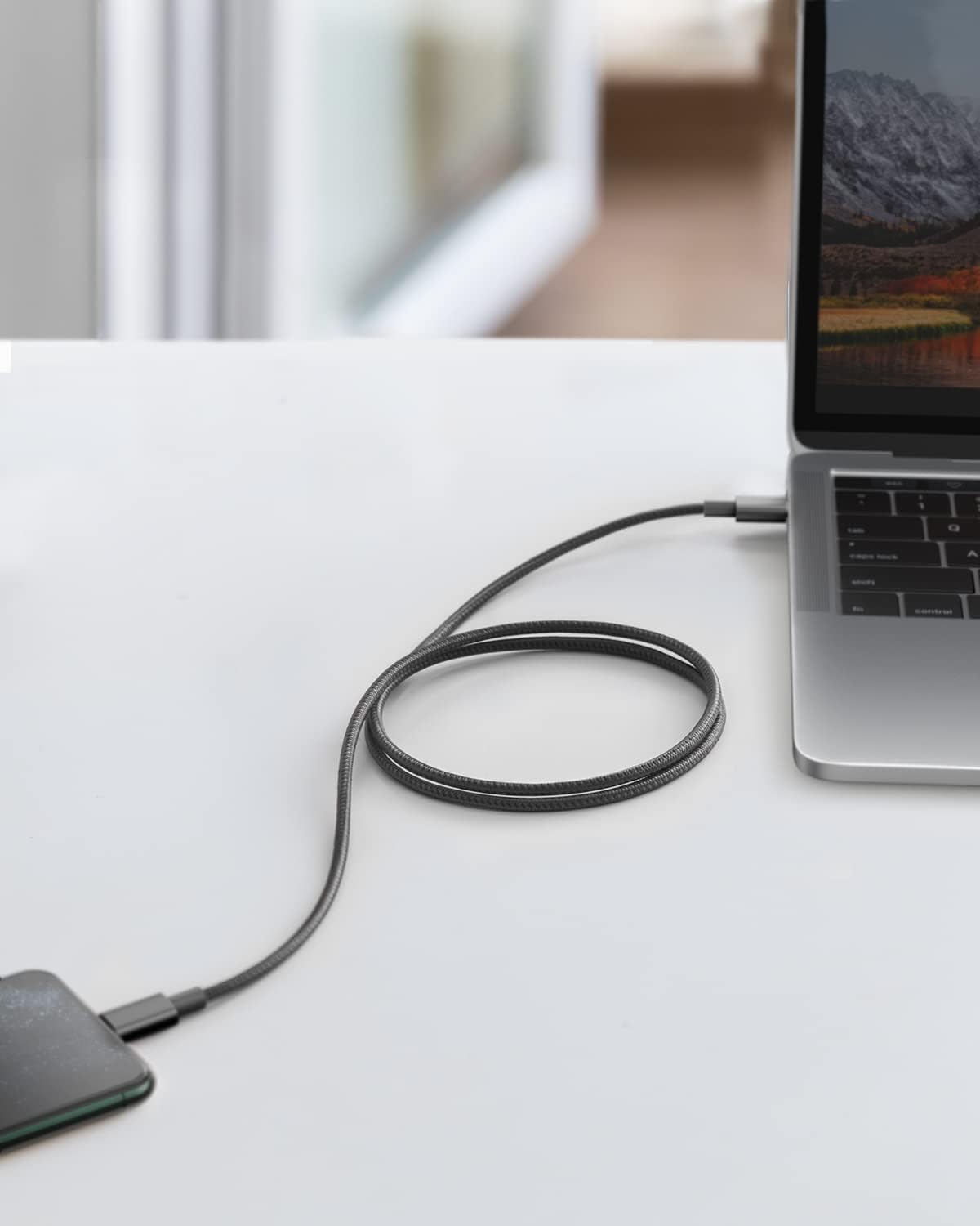 Anker – Cable de carga de nailon USB-C a Lightning